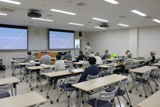 魚津市　シルバードライビングスクール